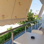 Apartment Mario