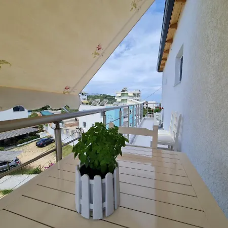 Mario Apartment Ksamil