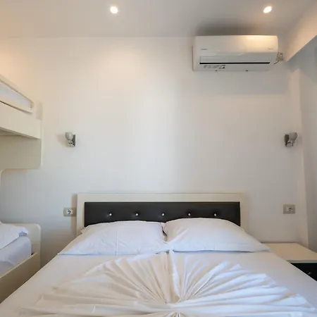 Apartment Mario Ksamil