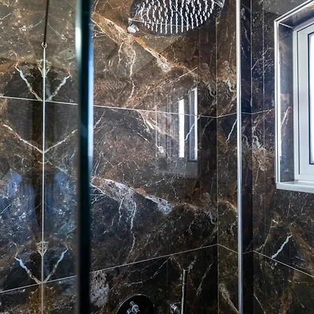 Apartment Mario Ksamil